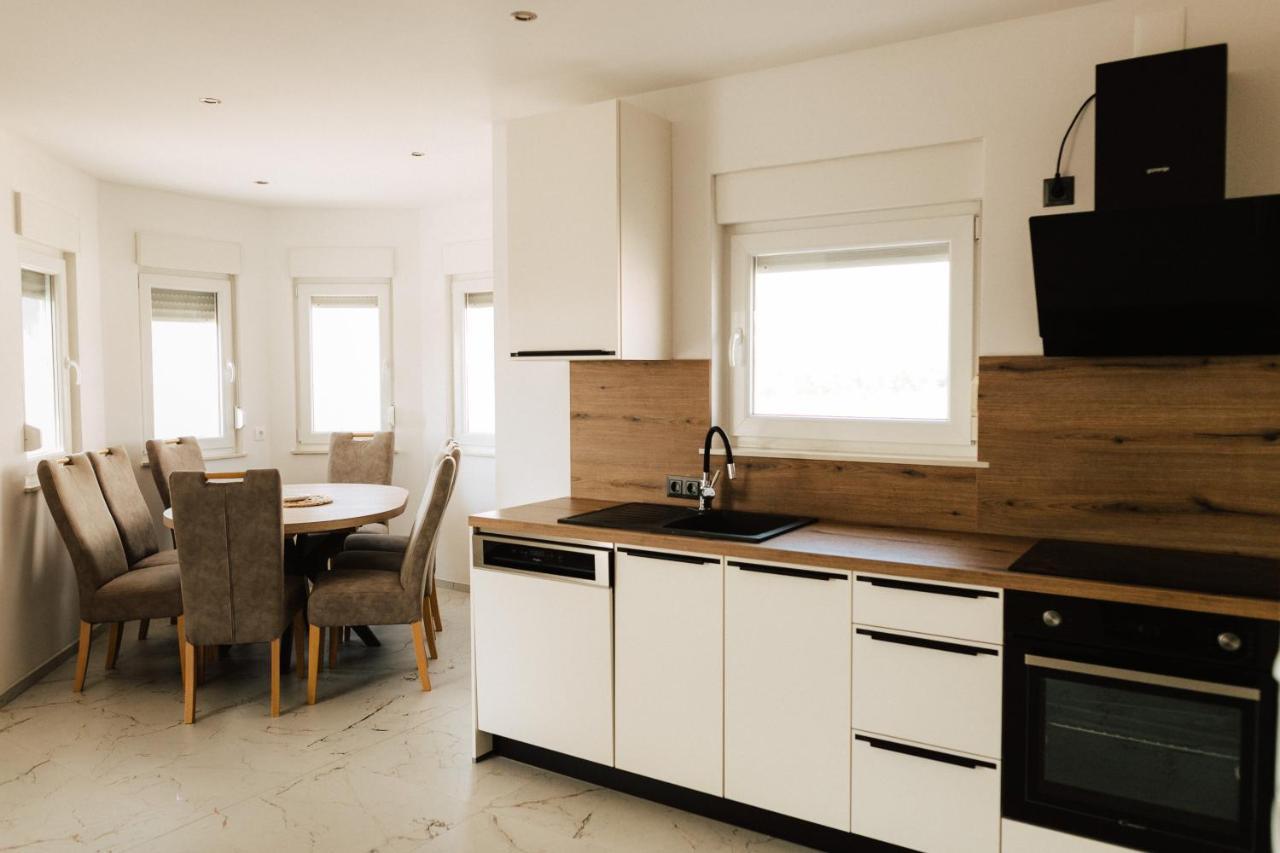 Golden Hour Holiday home *